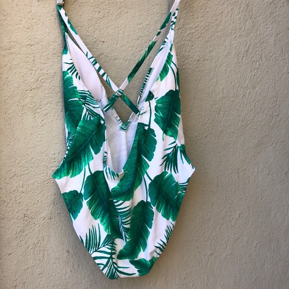 NWT Forever 21 Plus 2X Palm Tree Low Cut Swim suit - Picture 2 of 3